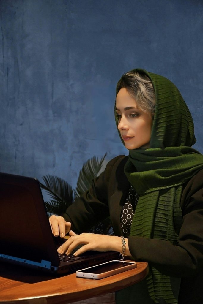 Arab researcher laptop digital sources