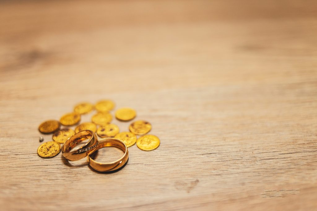 wedding rings money coins economy
