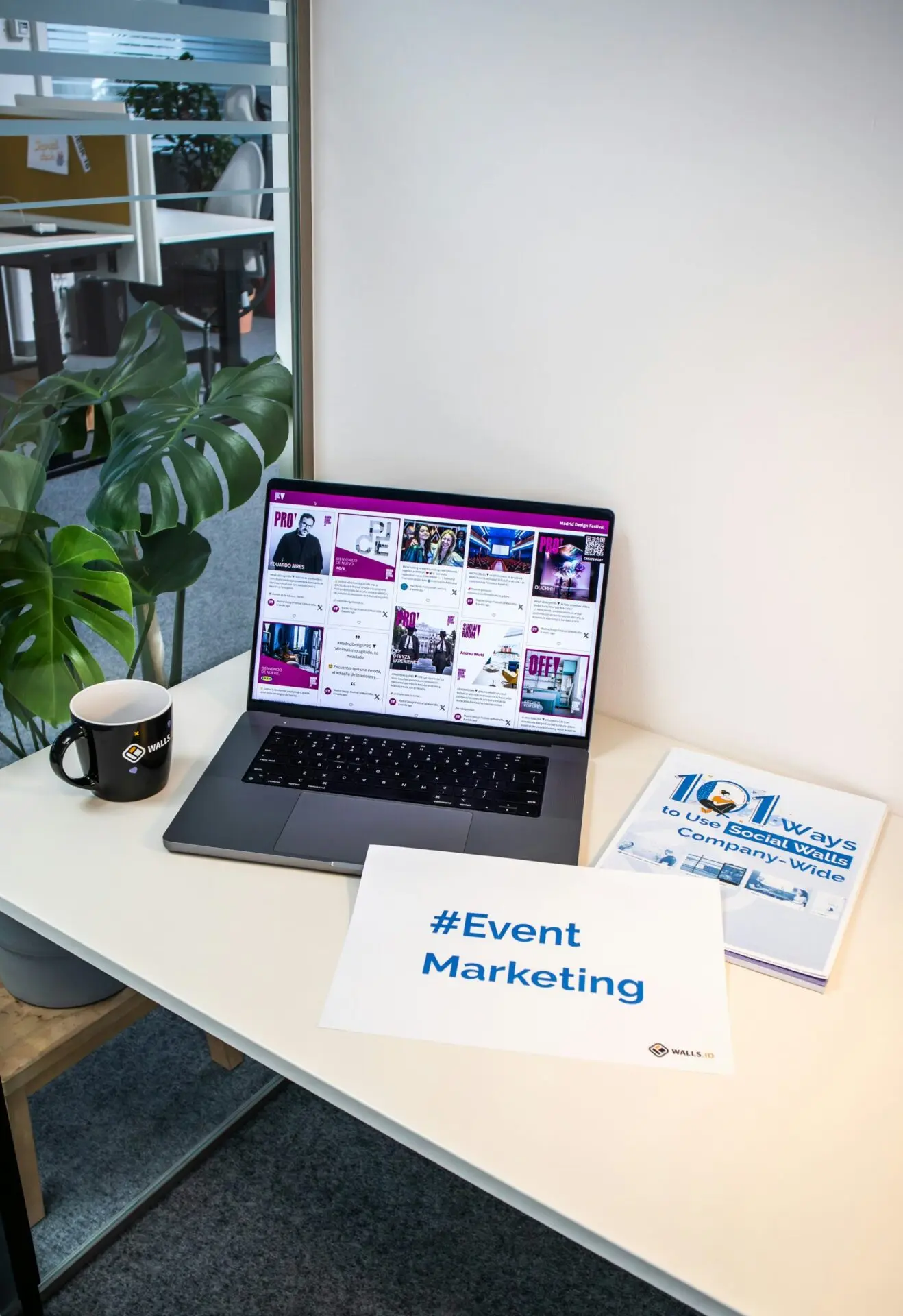 marketing copywriting advertising desk laptop creative