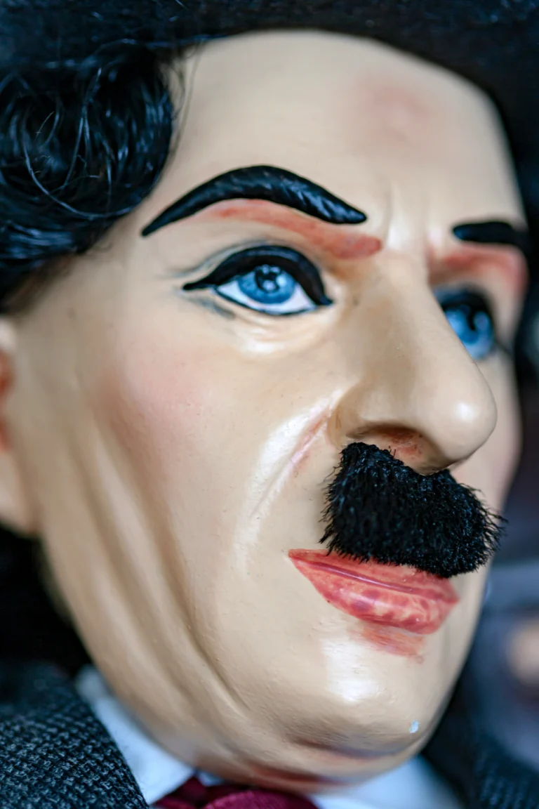 A contemporary statue of Charlie Chaplin