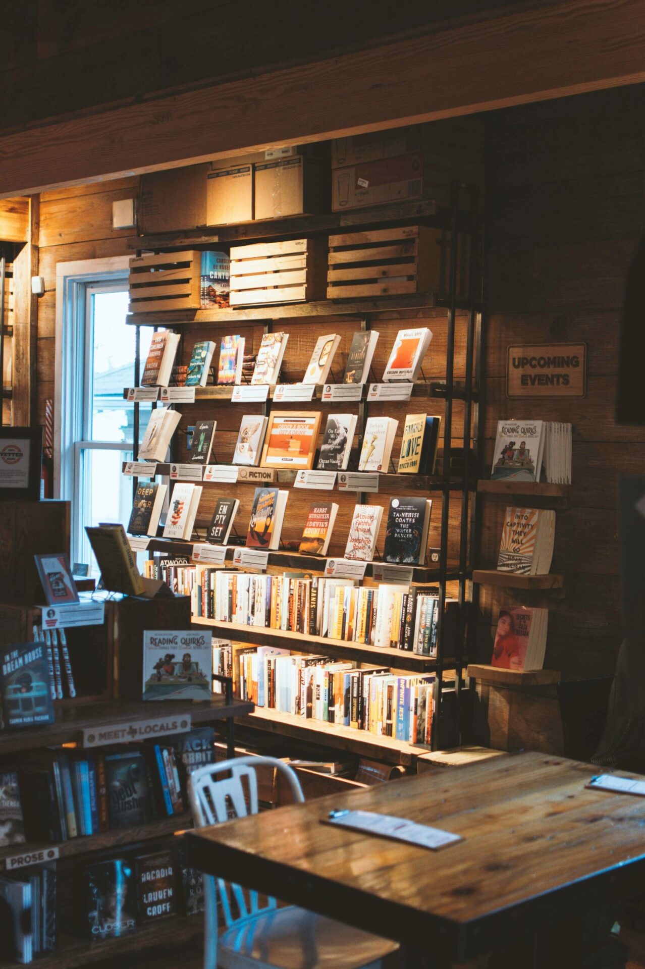 bestseller books market commercial publishing bookstore display