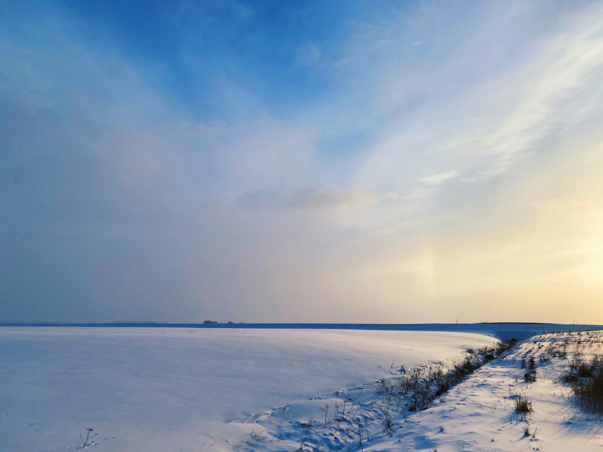 Russian winter landscape vastness lonely
