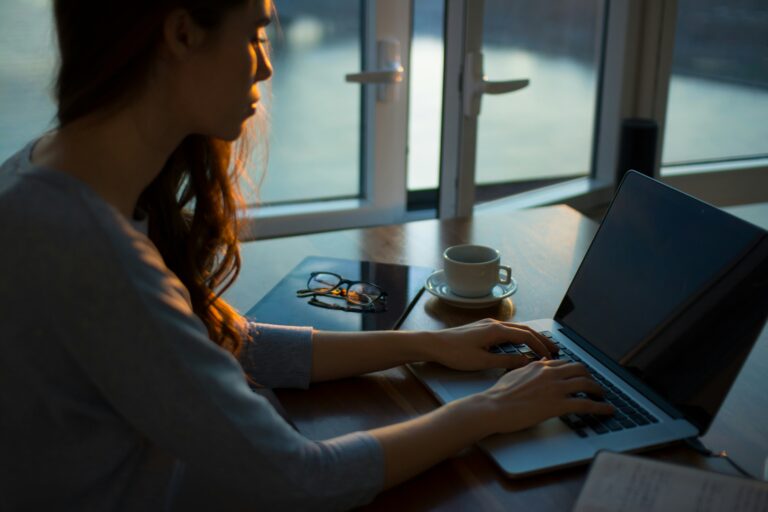 content writing ai automation, seo python developer, blogger laptop writing tools