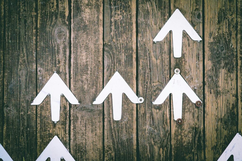 iterative improvement loop arrows