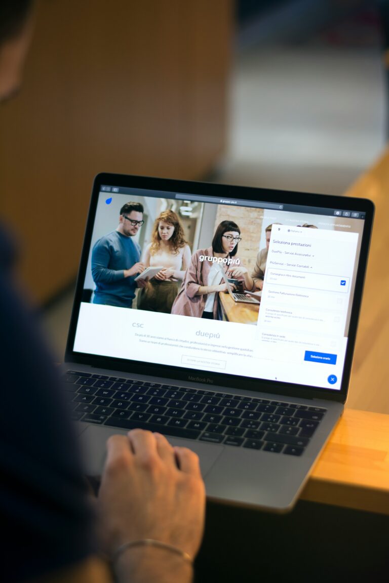 online community platform screen
