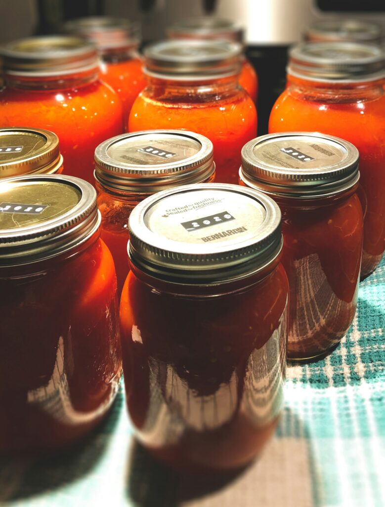 tomato sauce making