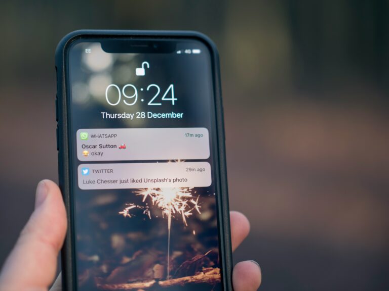 smartphone notifications alerts endless scroll dopamine addiction